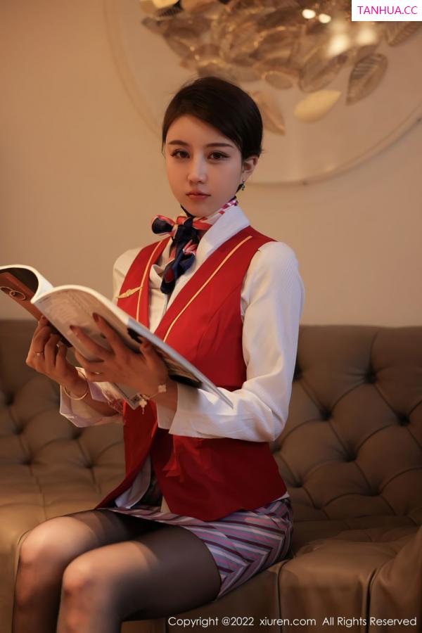 tina_甜仔  [XiuRen]高清写真图 2022.04.06 No.4824 tina_甜仔第2张图片